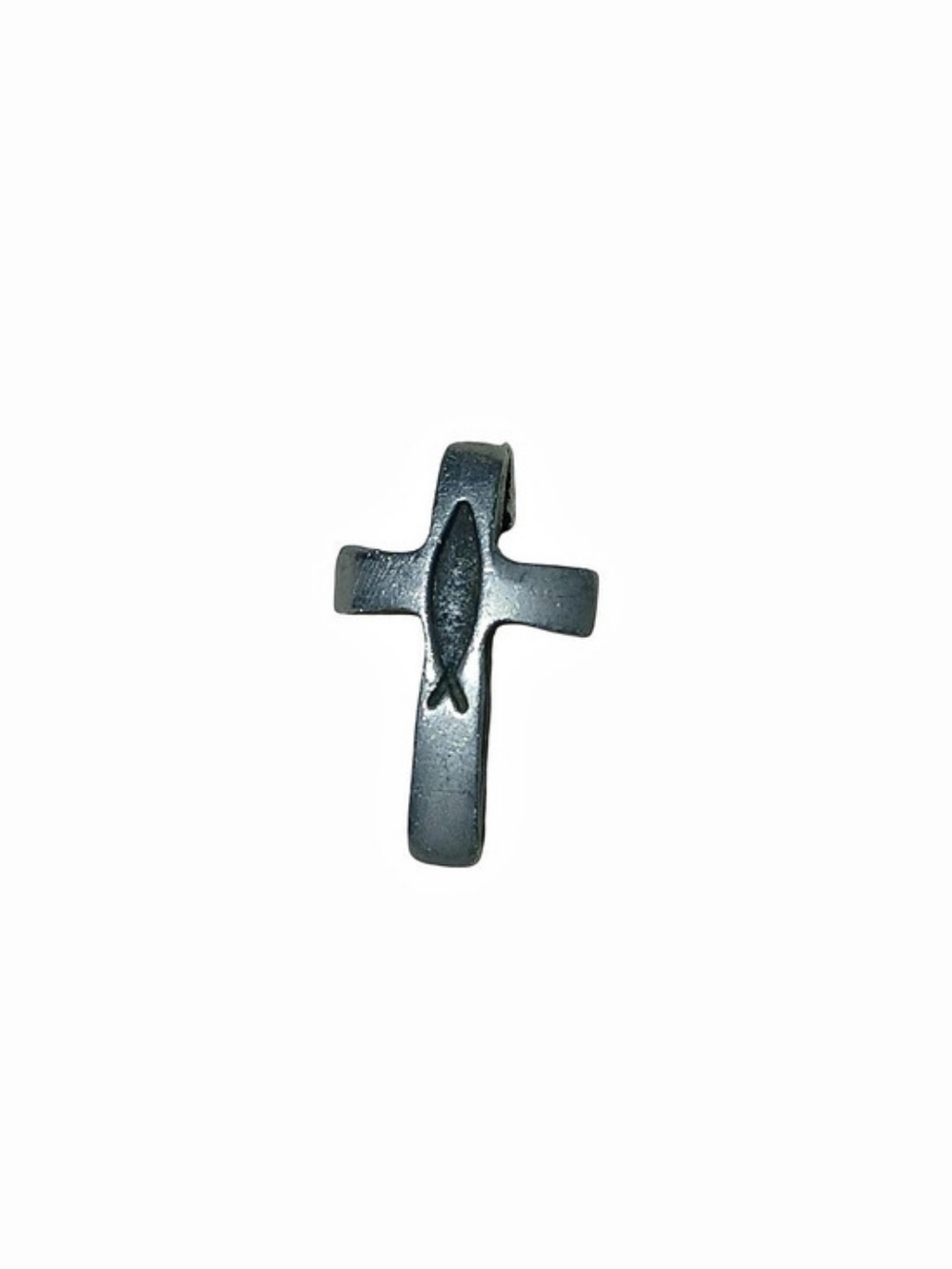 Cross Pendant Necklace in Silver